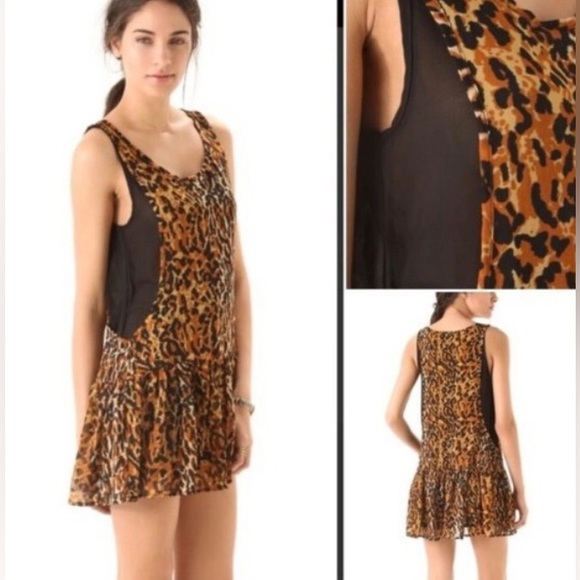 MINKPINK LEOPARD SMOCKED MINI DRESS SIZE XS - Picture 3 of 5